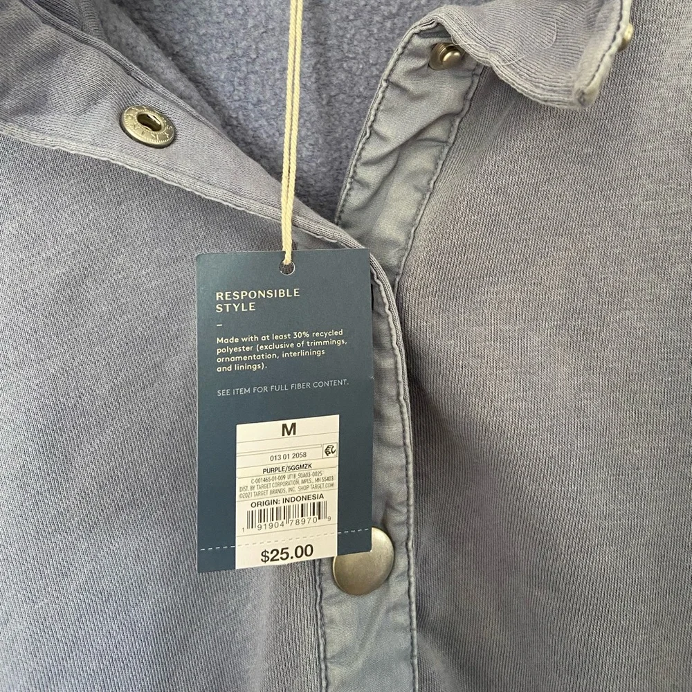 Universal Thread pullover- NWT - Picture 3 of 4